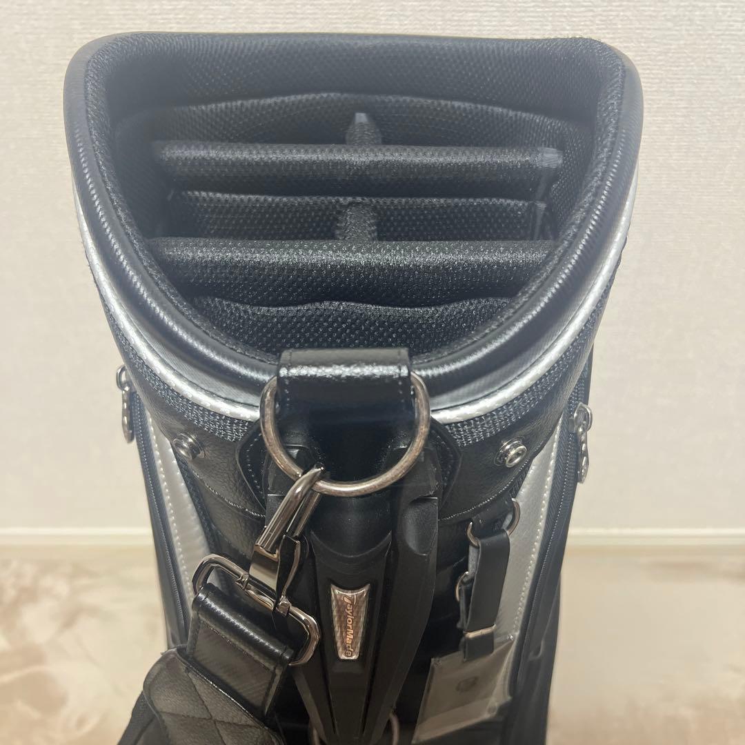 テーラーメイド　黒色キャディバッグ