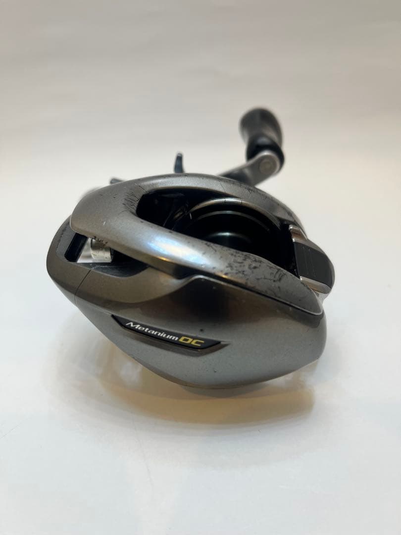 SHIMANO 15メタニウムDC HG 右ハンドル 後期モデル