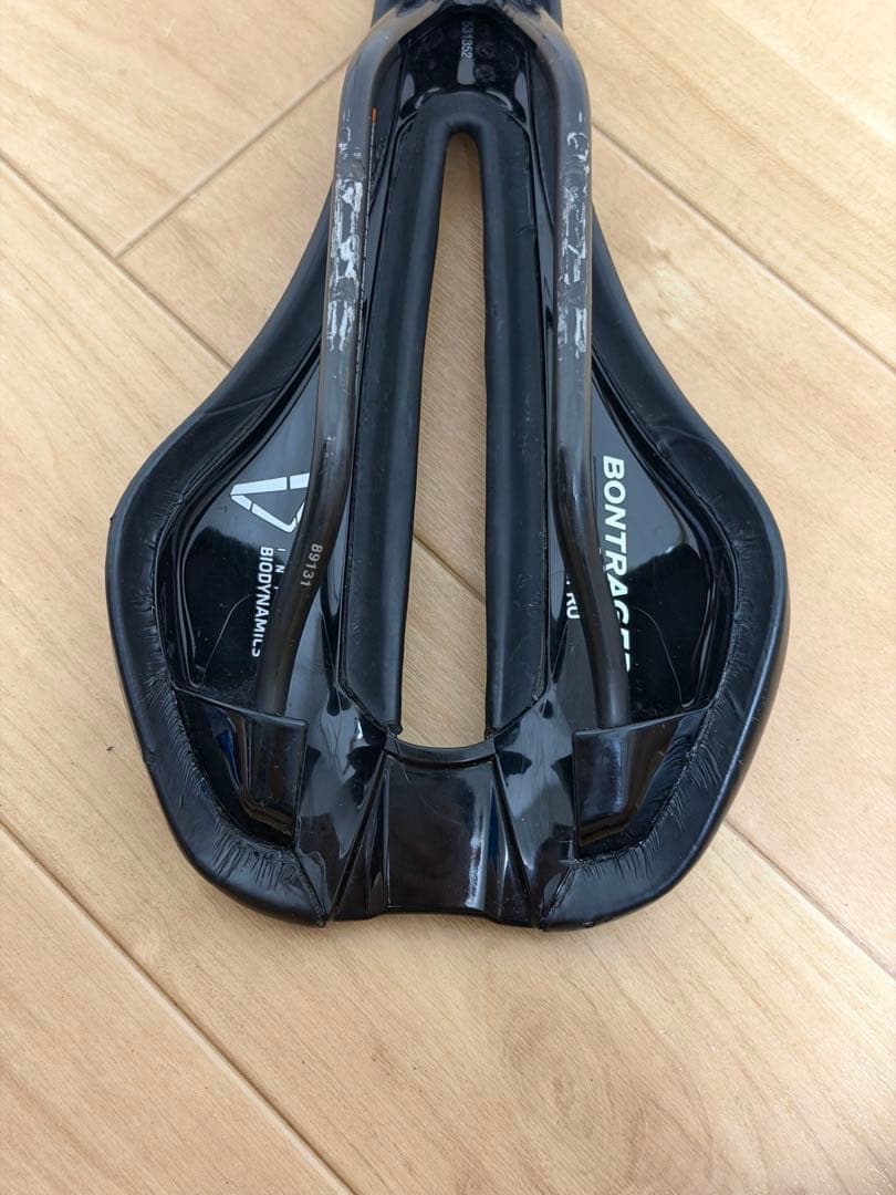 BONTRAGER MONTROSE PRO カーボンサドル