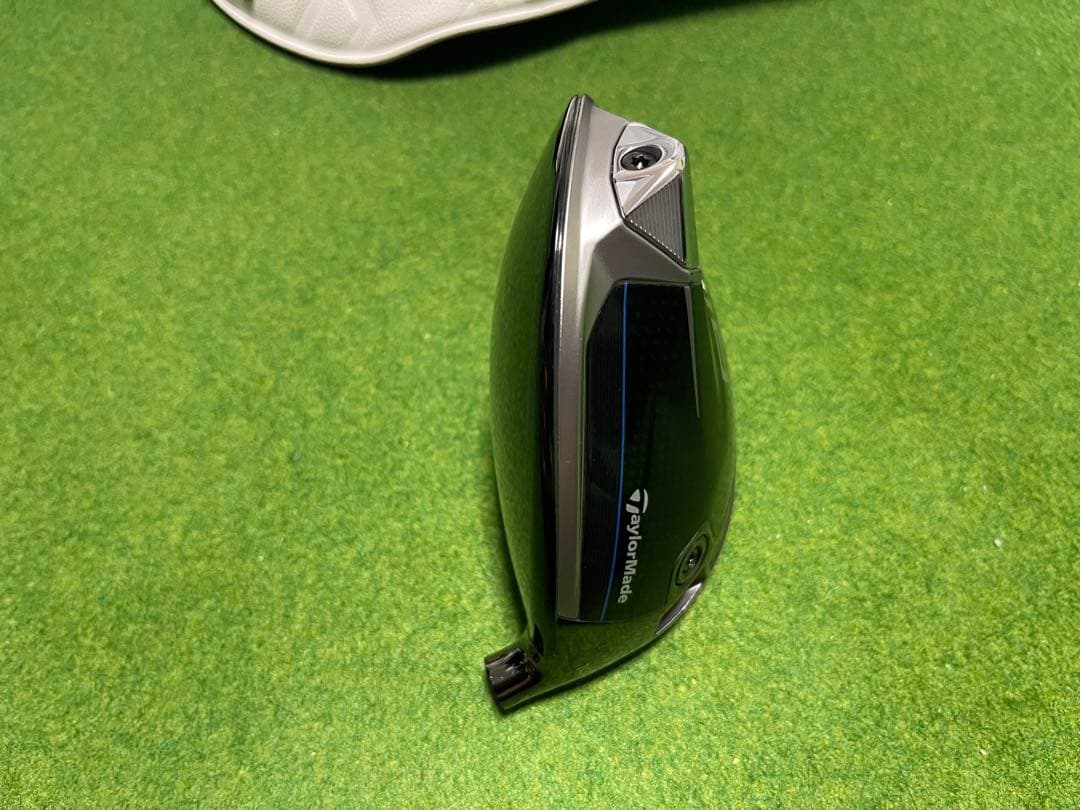 Q I10 10.5° デイアマナ　50S ヘッドカバー付き