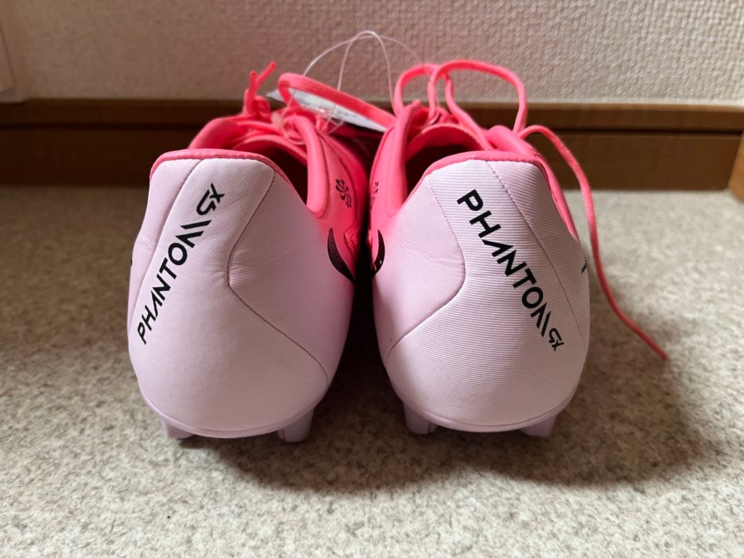 ☆新品☆ 未使用 NIKE サッカースパイク 25センチ ピンク