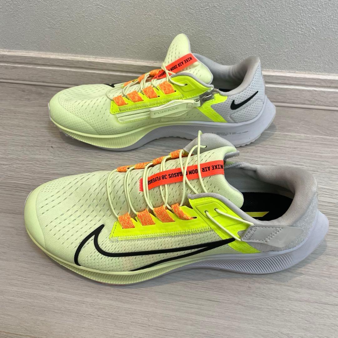 極美品NIKE AIR ZOOM PEGASUS 38 FLYEASE 27.0
