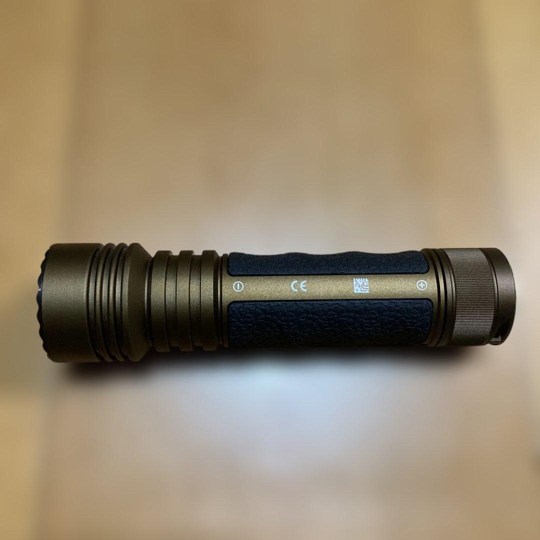 Olight seeker3 pro ライトブラウン　美品