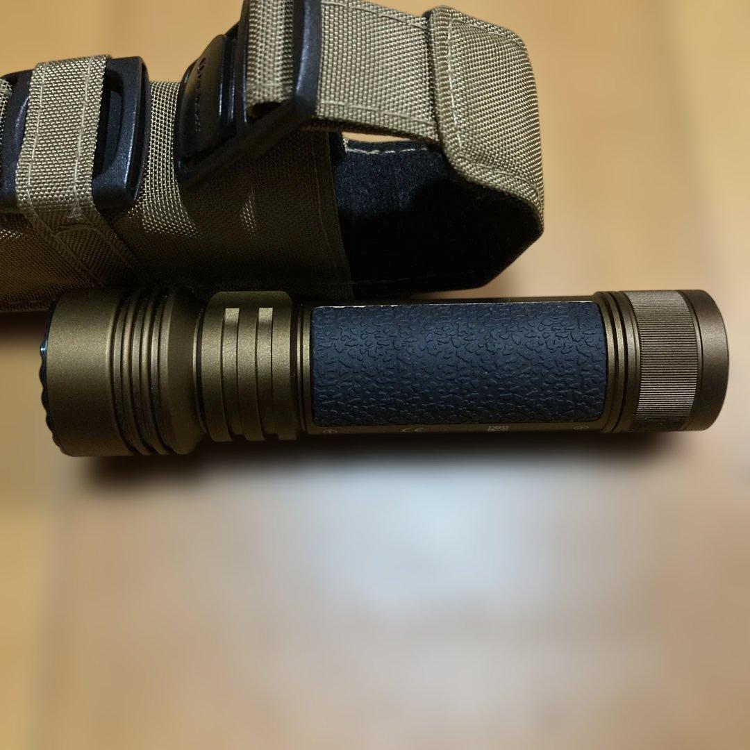 Olight seeker3 pro ライトブラウン　美品