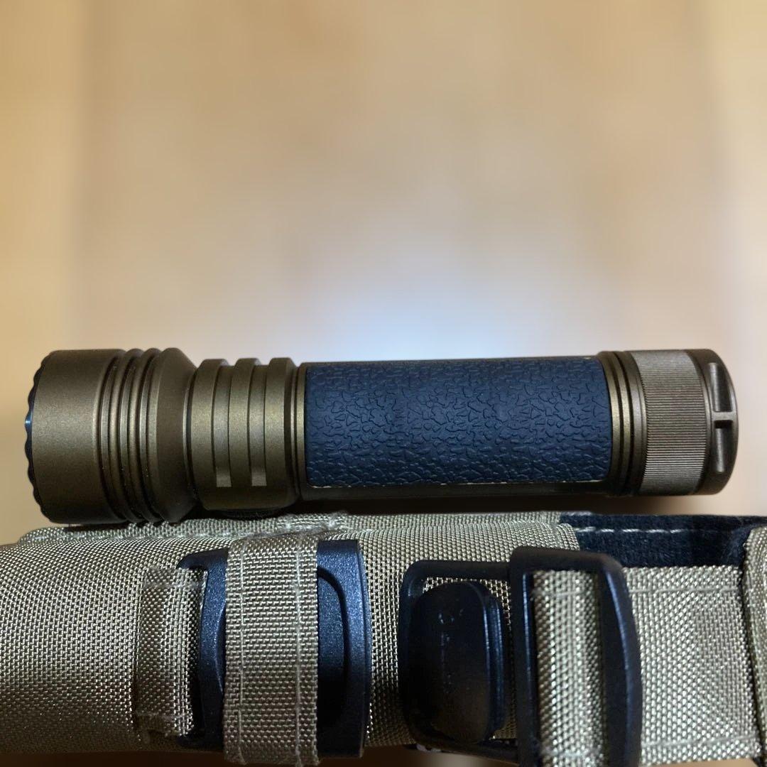Olight seeker3 pro ライトブラウン　美品
