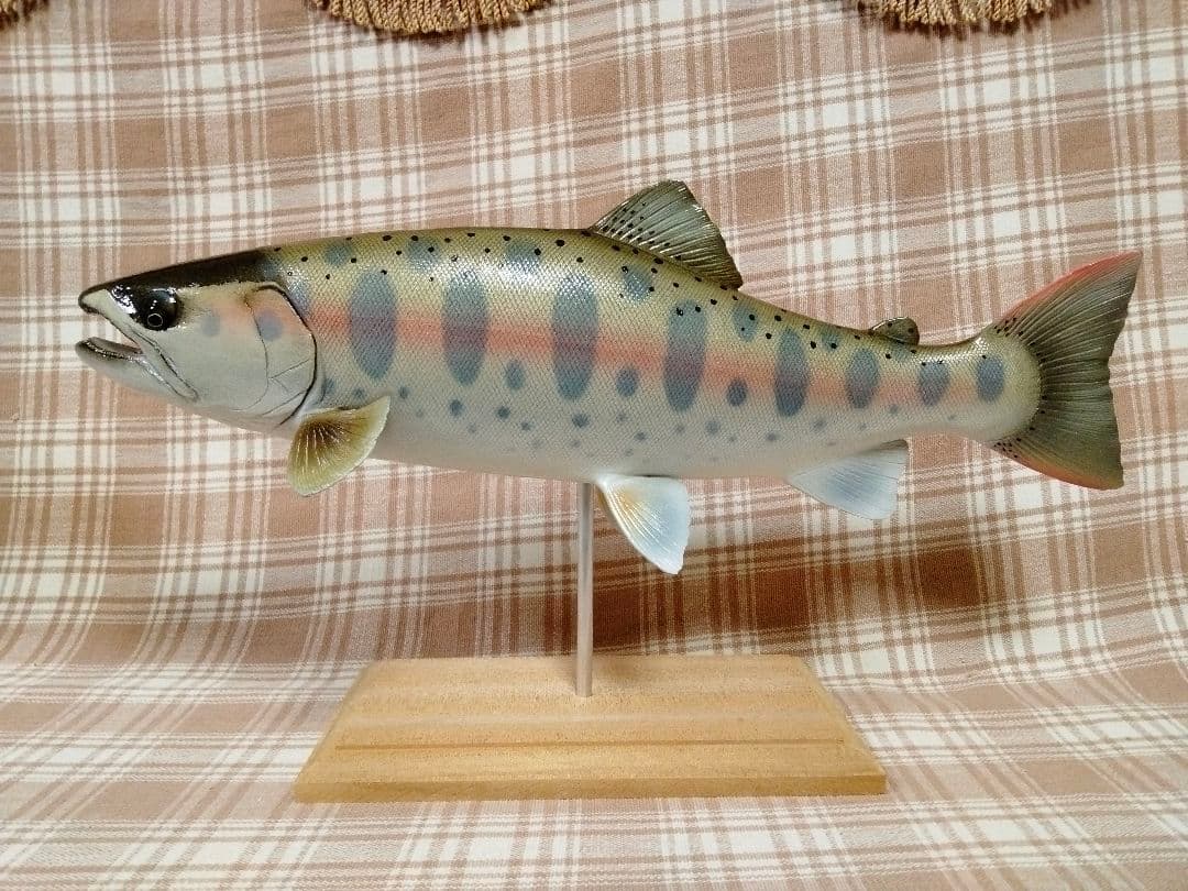 ハンドメイド　39cmヤマメ　フィギュア　レプリカ　魚釣り　フィッシュカービング