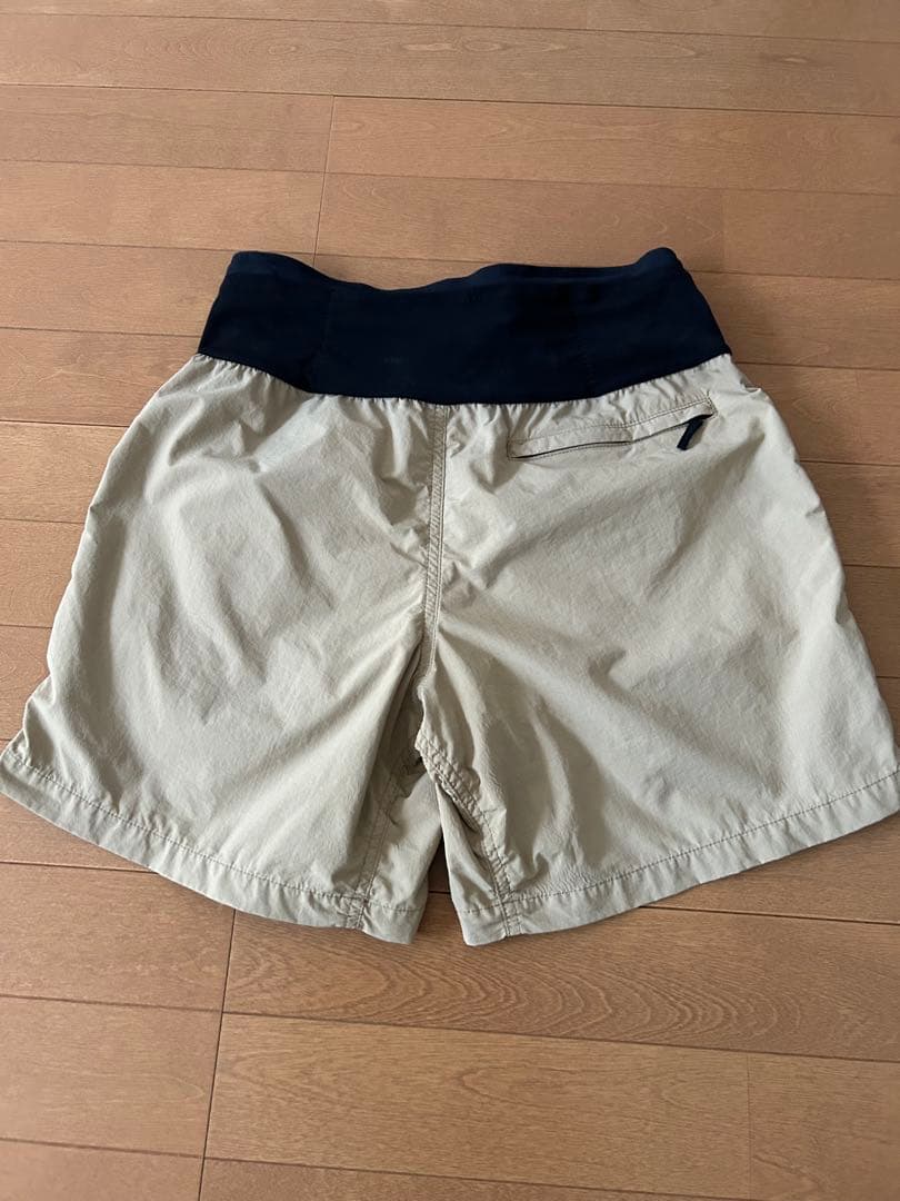 ノースフェイス　フリーランショーツ　M