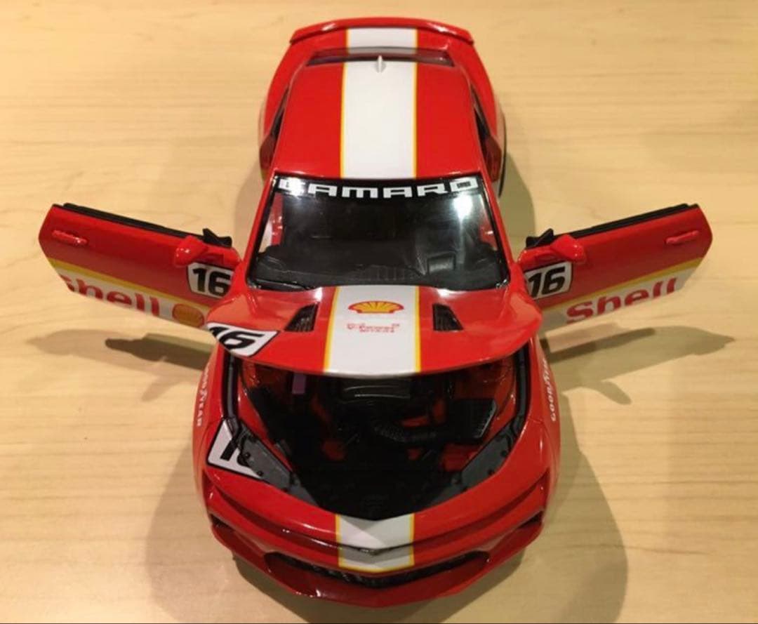 新品 1/24 グリーンライト シボレー カマロ SS シェルカラー #16