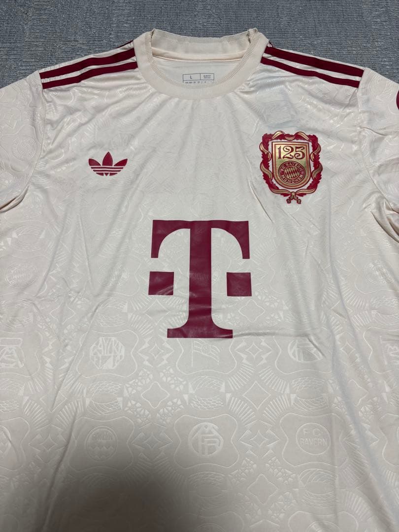 FCバイエルンミュンヘン125周年ユニフォーム2025 Mサイズ