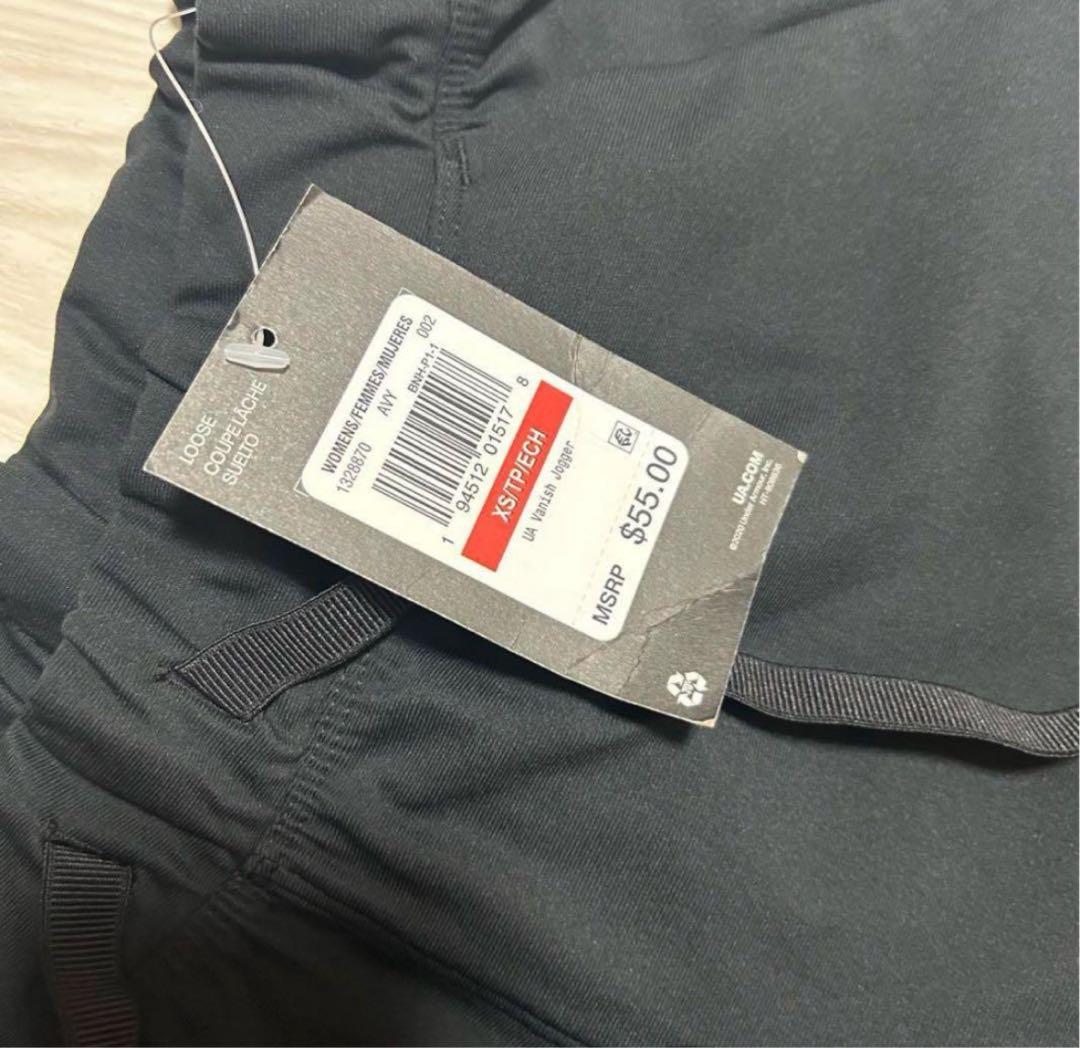 新品　アンダーアーマー　トレーニングパンツ　ランニング