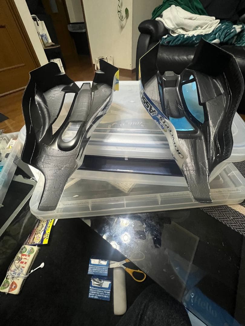 アソシエイテッド　RC10-B4