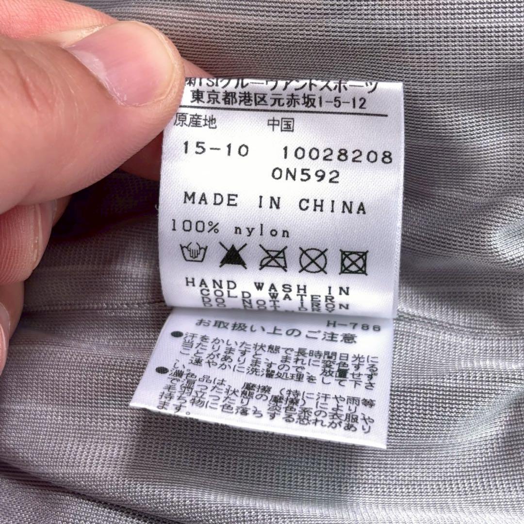【マスターバニーエディション】ゴルフナイロン　Vネック　プルオーバー総柄　0