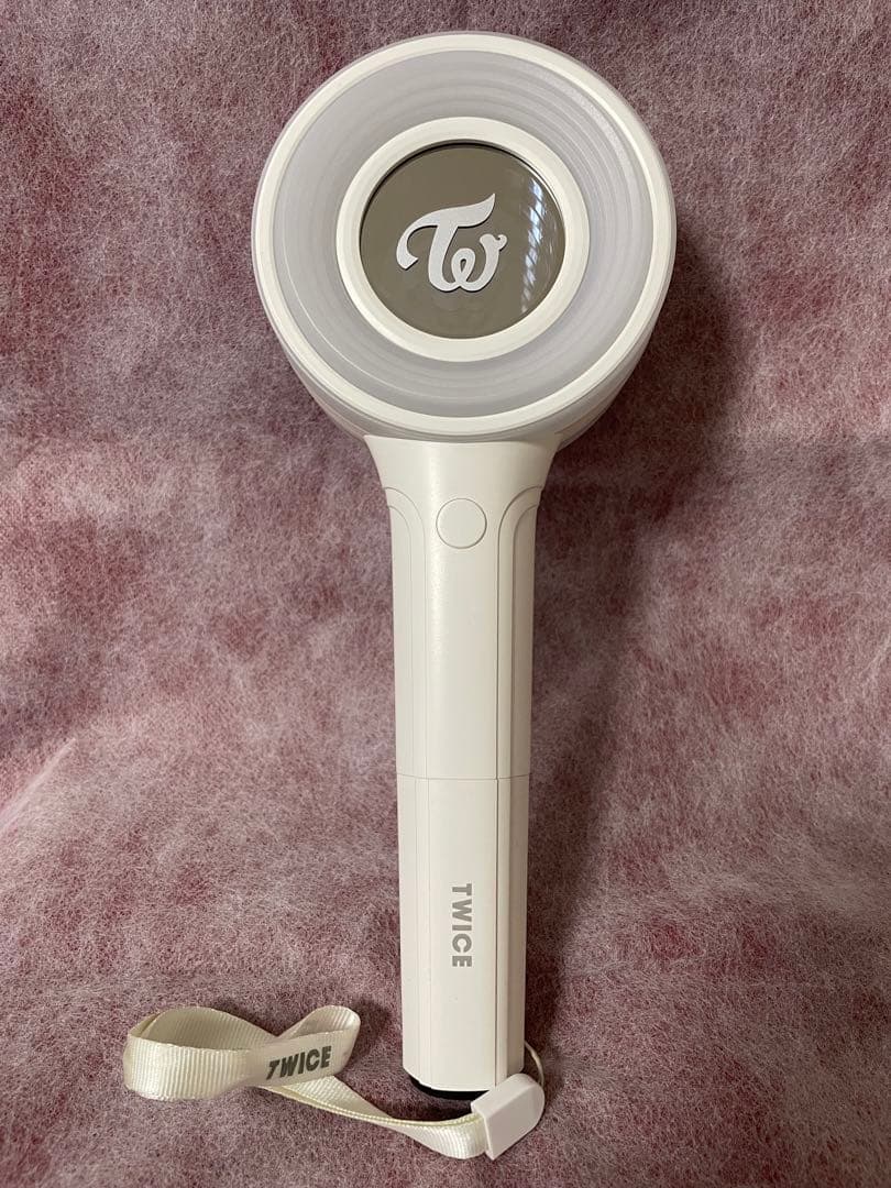 「美品」TWICE ペンライト CANDYBONG ∞