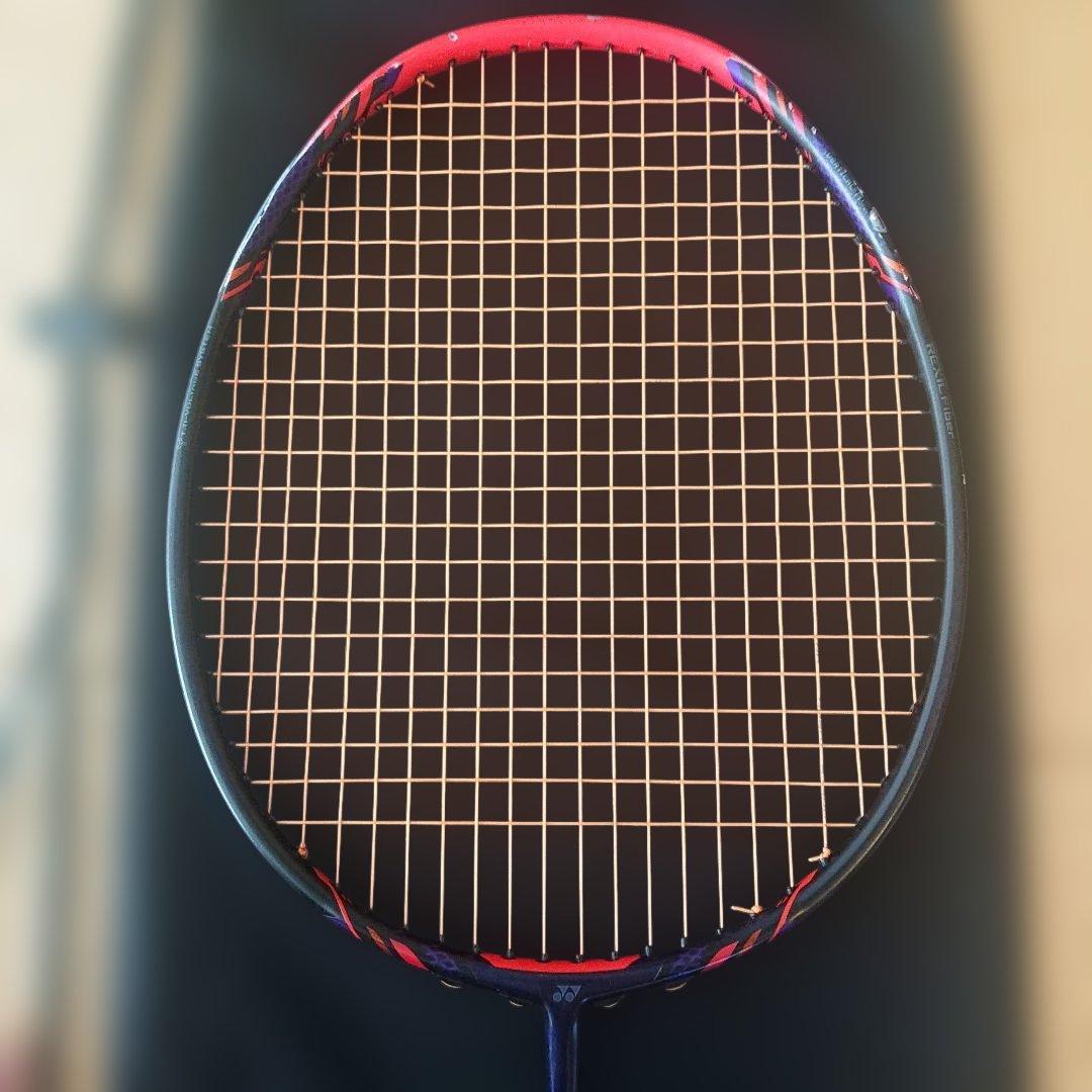 YONEX Voltric Glanz ヨネックス ボルトリックグランツ 4U5