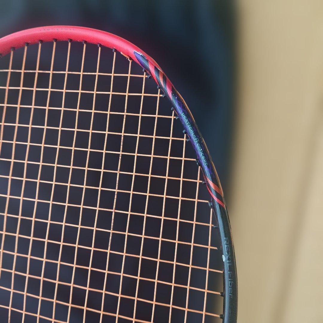 YONEX Voltric Glanz ヨネックス ボルトリックグランツ 4U5