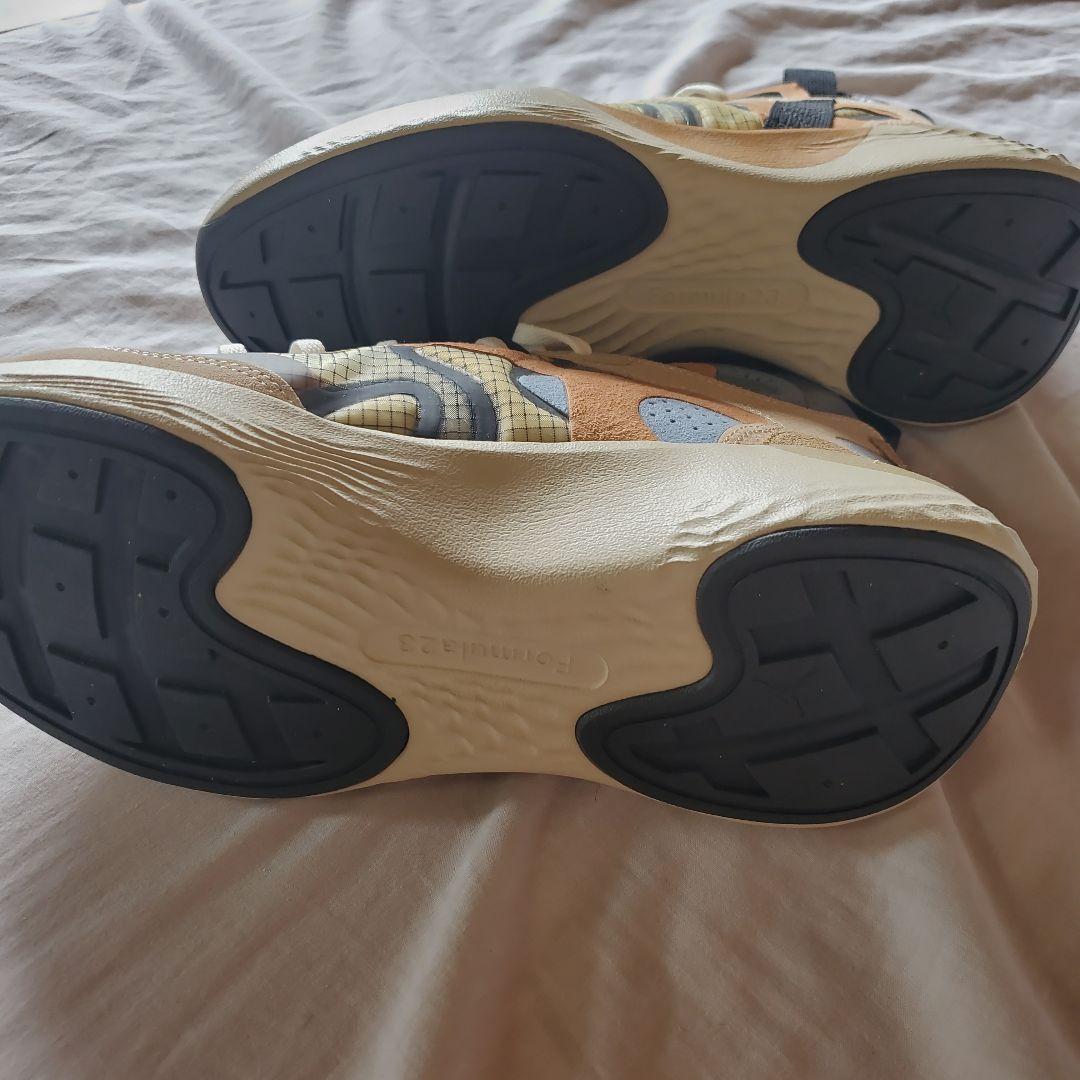 Jordan バスケットボールシューズ ハイカット ベージュ/ブラック/グレー