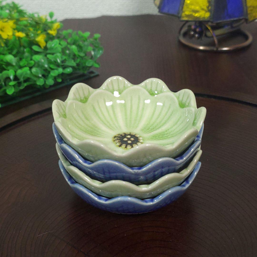 日本製　瀬戸焼　デイジー浅鉢　カワイイ器　４点セット　新品未使用　送料込み
