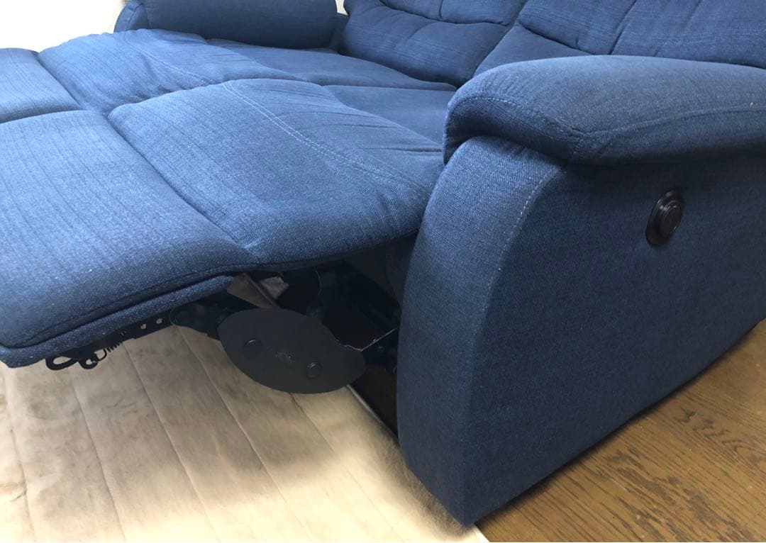 ニトリ　電動リクライニングソファ Nビリーバー