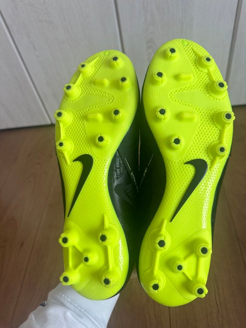 【大人気】NIKE ファントムヴェノム アカデミーHG 27cm