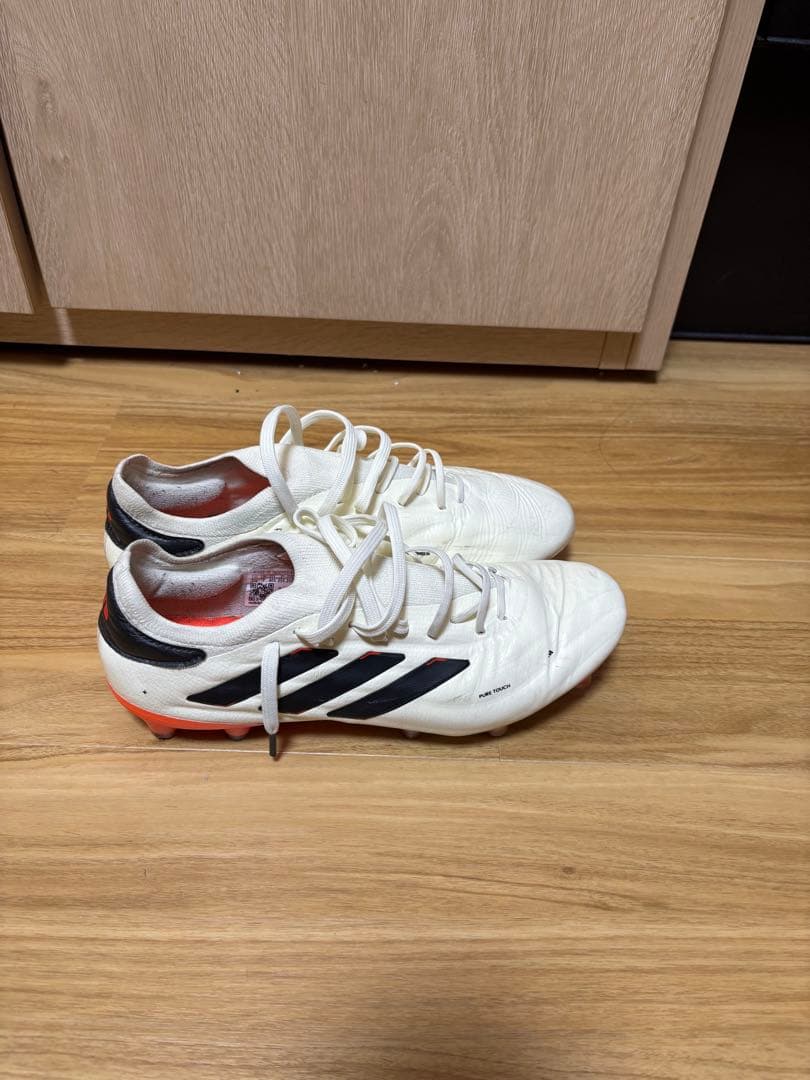adidasサッカースパイク　コパピュア 2 ELITE KT FG