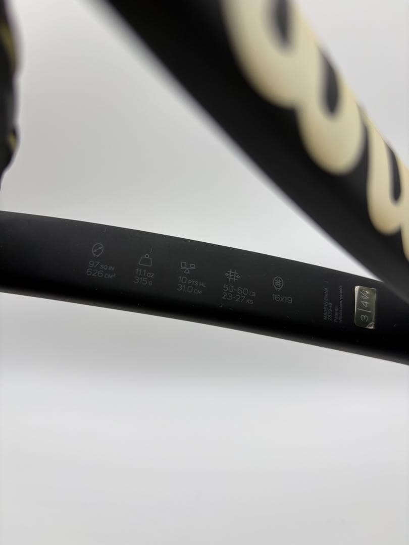 Wilson Pro Staff 97 v12 G3テニスラケット