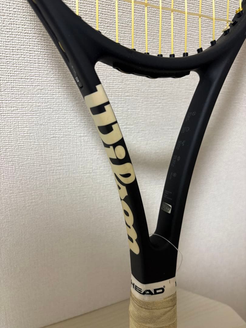 Wilson Pro Staff 97 v12 G3テニスラケット
