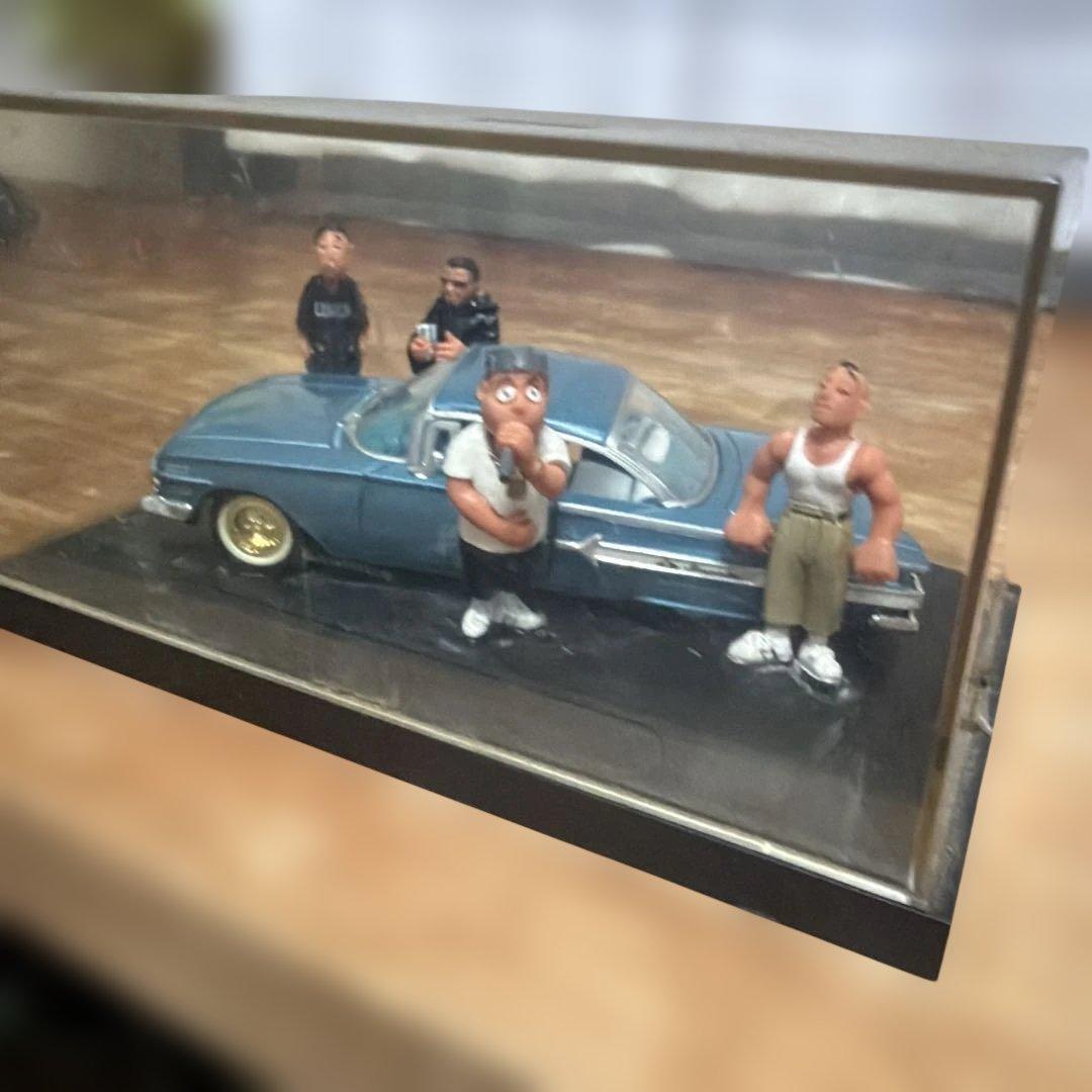 1960年代 青いミニカーとフィギュアセット