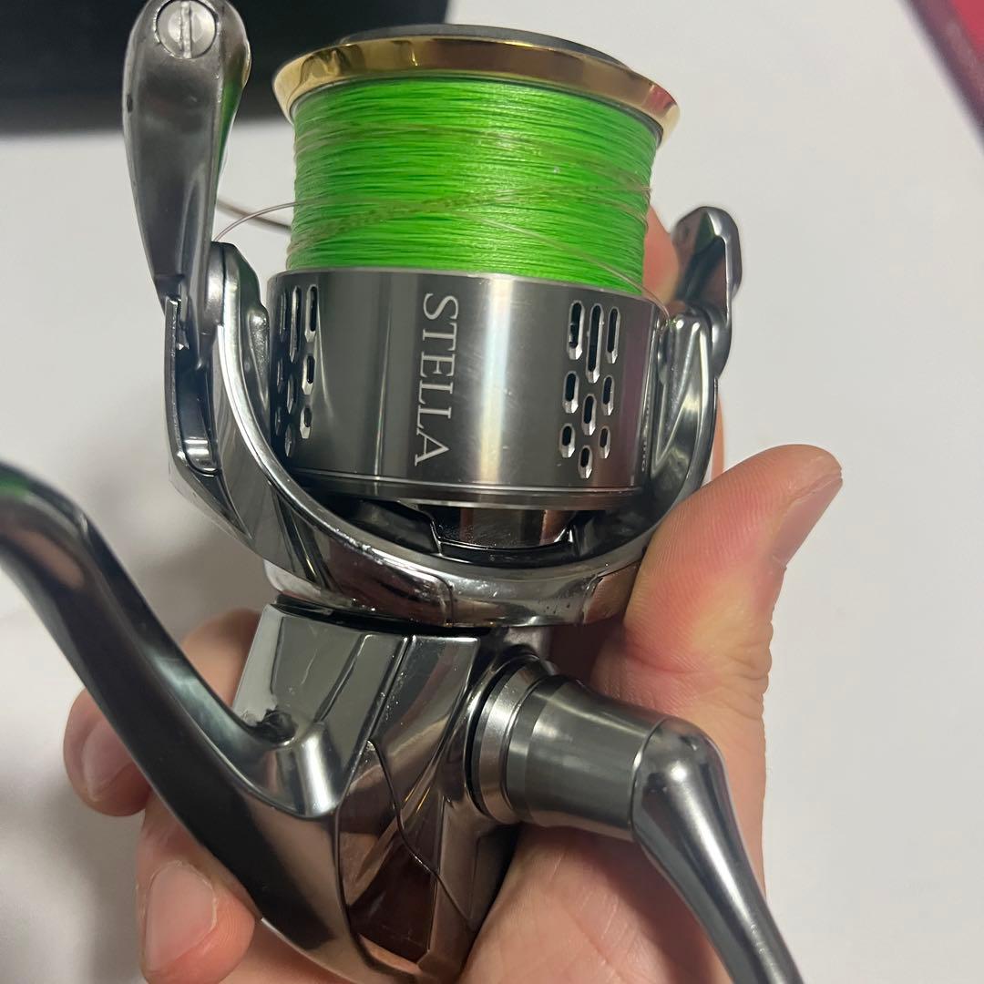 【やや美品】SHIMANO 18STELLA 4000 スピニングリール