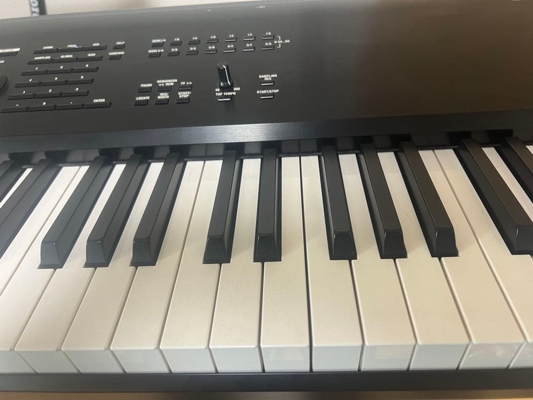 ニ*ー様 引き取り最優先 KORG KRONOS 2 88鍵盤 訳あり 引取りお