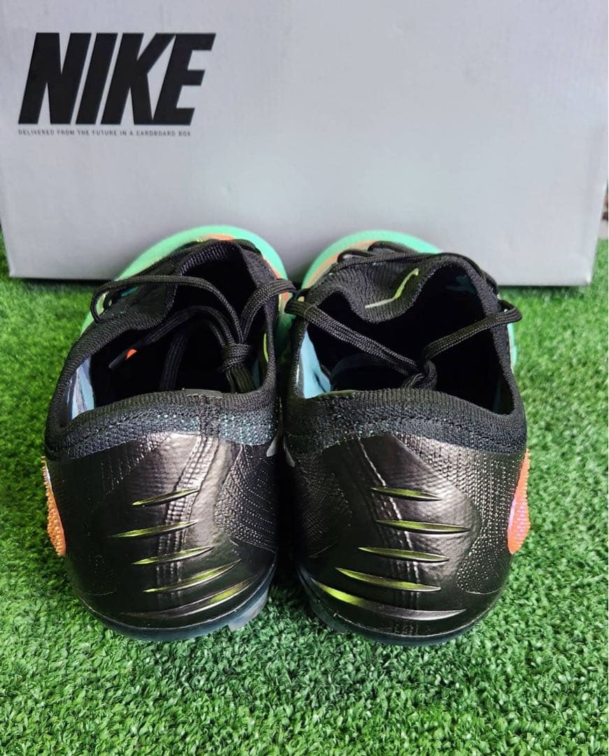NIKE ファントム6 LOW LE FG