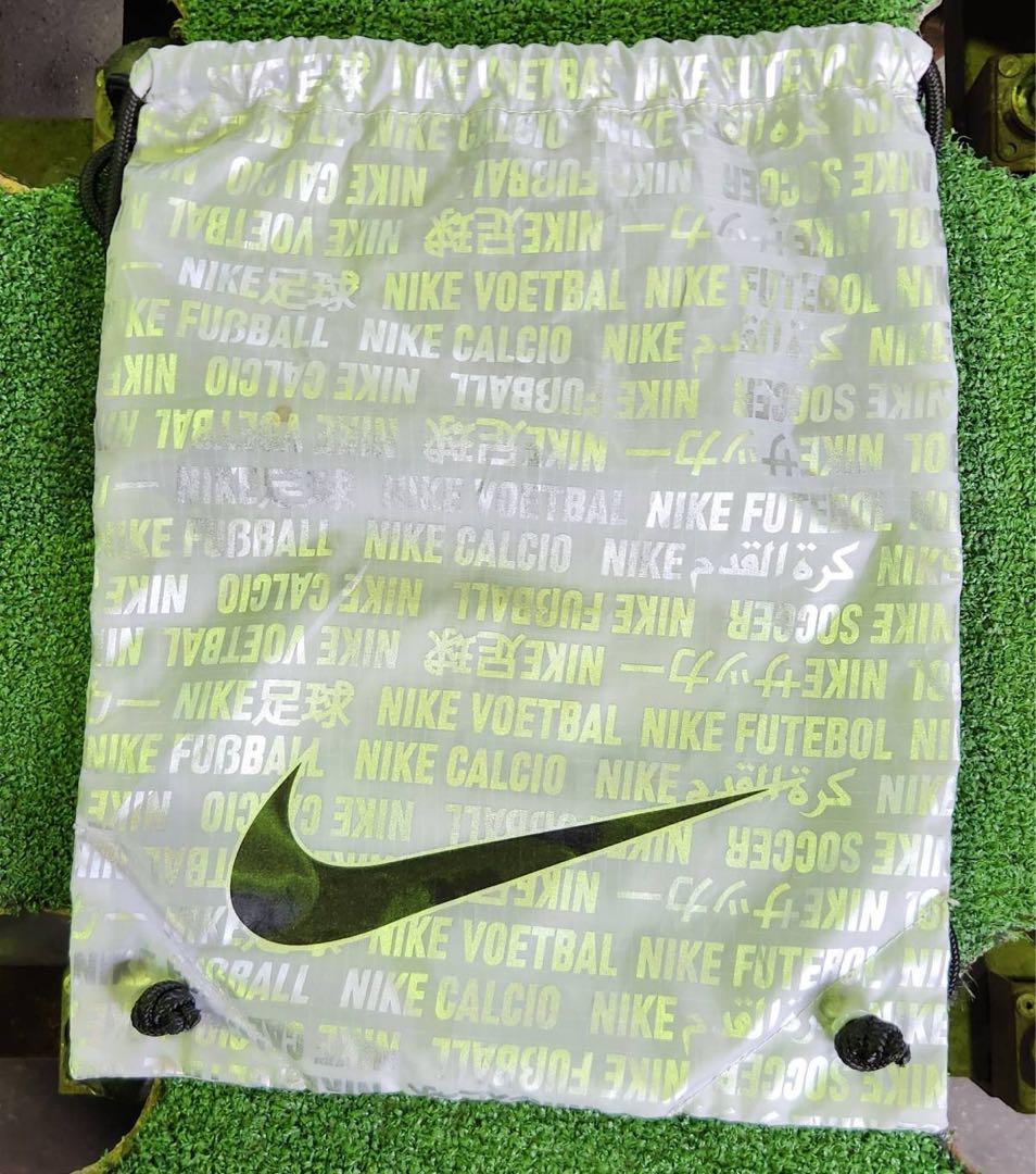 NIKE ファントム6 LOW LE FG