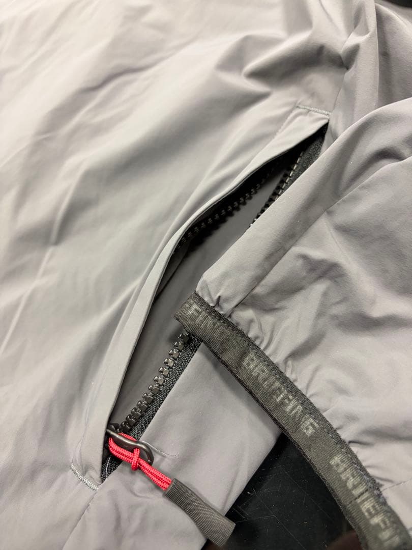 ブリーフィング ウィンド フーディ　BRIEFING WIND HOODIE L