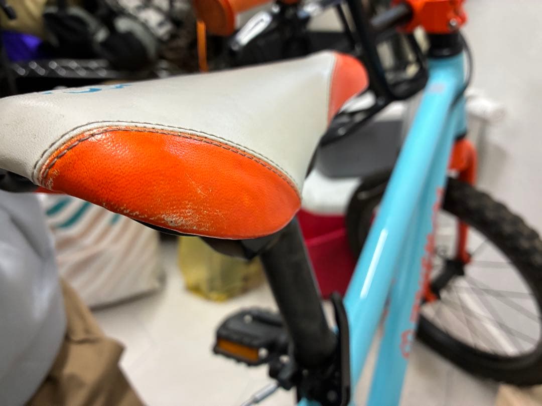 【札幌市受渡し希望】ヨツバサイクル　18インチ　ラムネブルー　室内保管