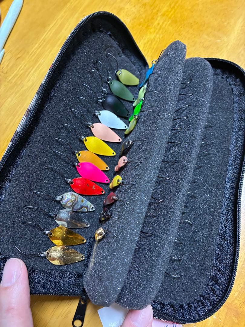 エリアトラウトルアー 77個セット ウォーターランドケースNOA PAL 管釣り