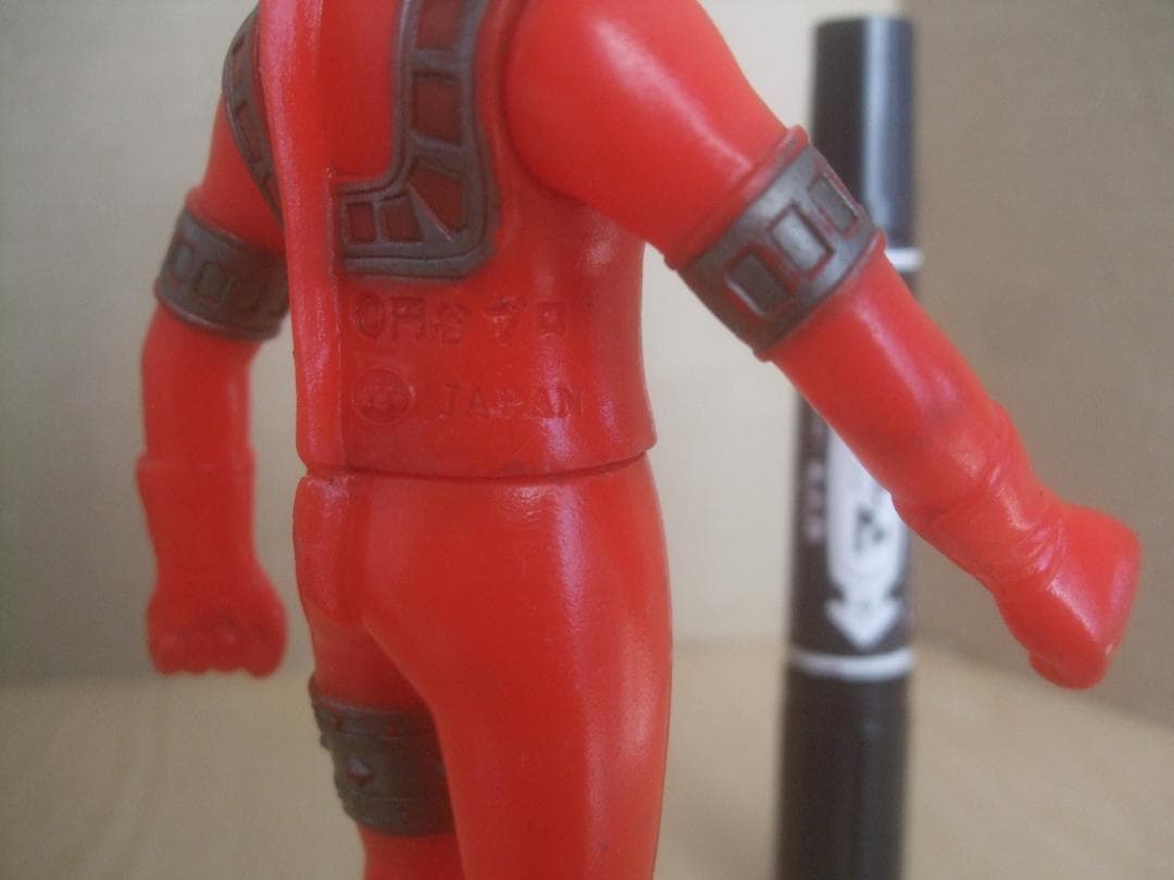 ポピー★ウルトラマンアストラ★ソフビ