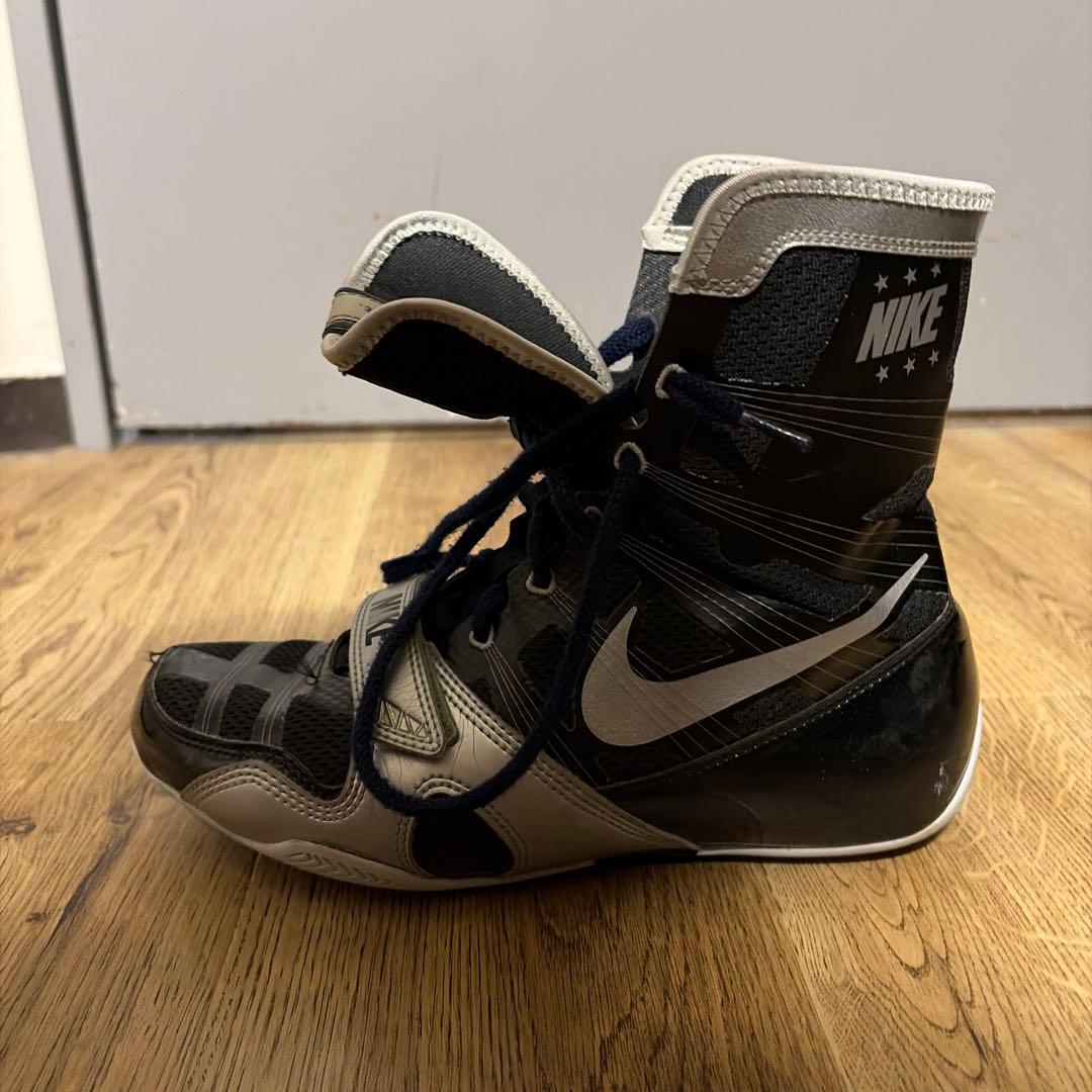 Nike ボクシングシューズ