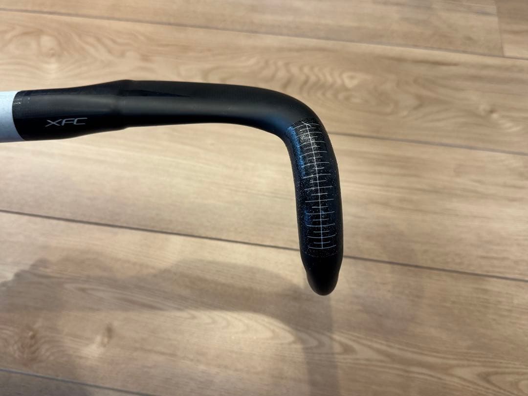 JAGUAR XFC 1Kフルカーボンエアロハンドルバー 外外420mm