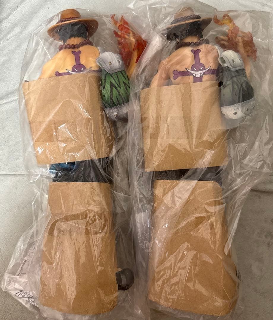 ワンピース　一番くじ　エース