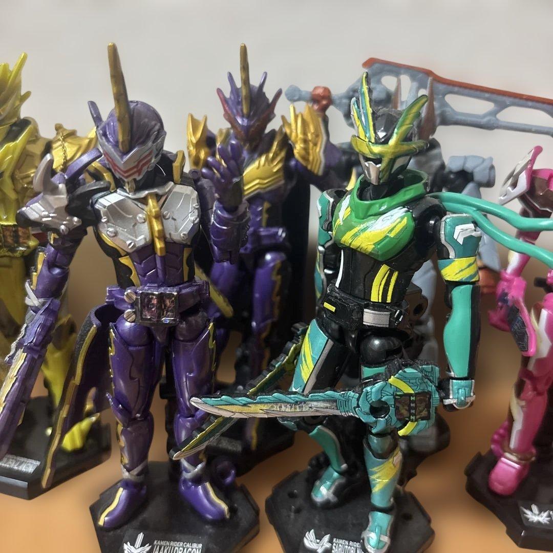 仮面ライダー セイバー　装動　SO-DO 13体セット