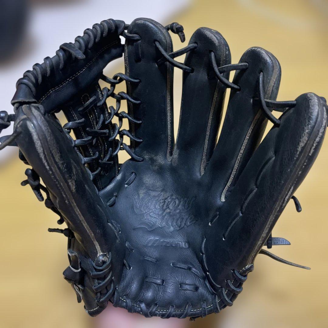 ヨ*コ様 ミズノ 硬式外野グローブ 黒ヴィクトリーステージ