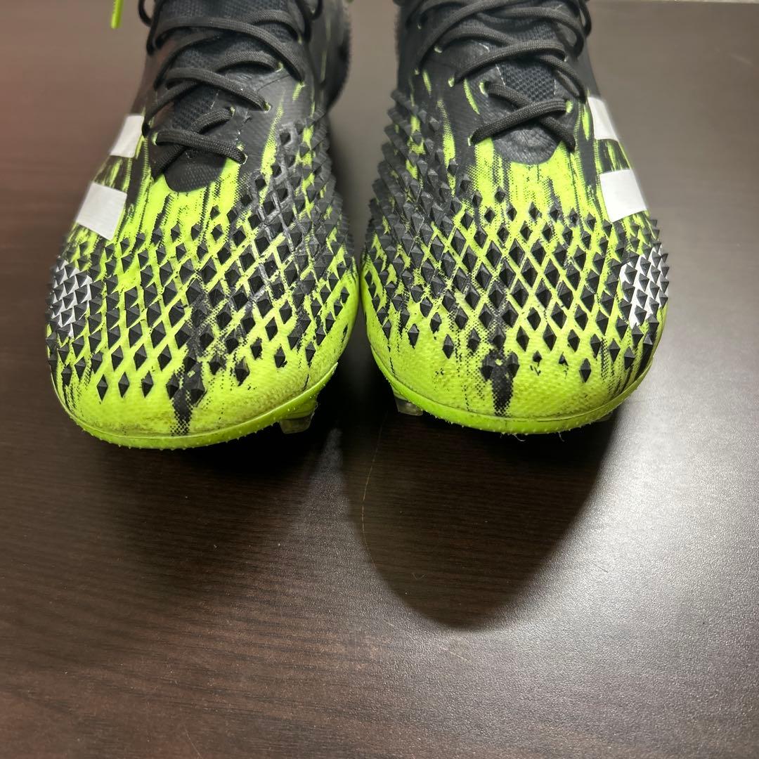 adidas サッカーシューズ プレデター　24.5cm FG