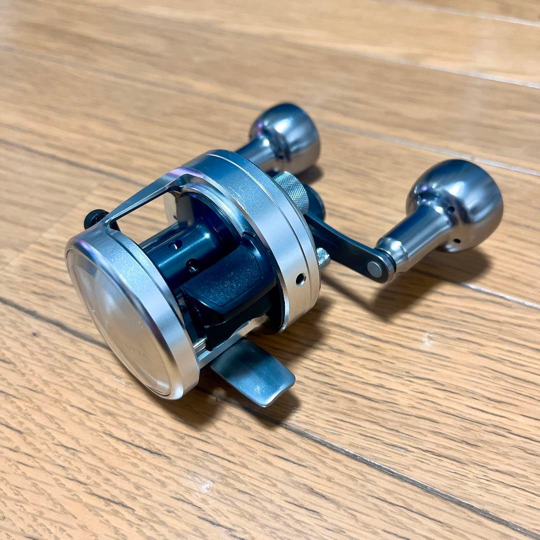 美品 シマノ 12 カルカッタ 100 SHIMANO CALCUTTA