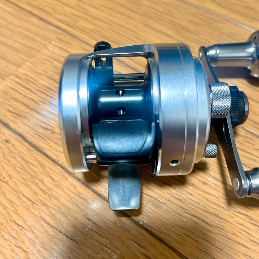 美品 シマノ 12 カルカッタ 100 SHIMANO CALCUTTA