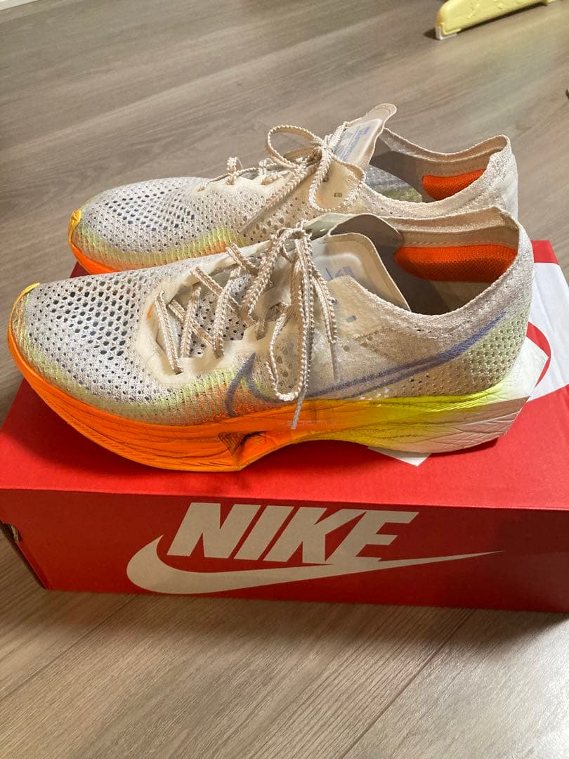NIKE ヴェイパーフライ3 26.5㎝