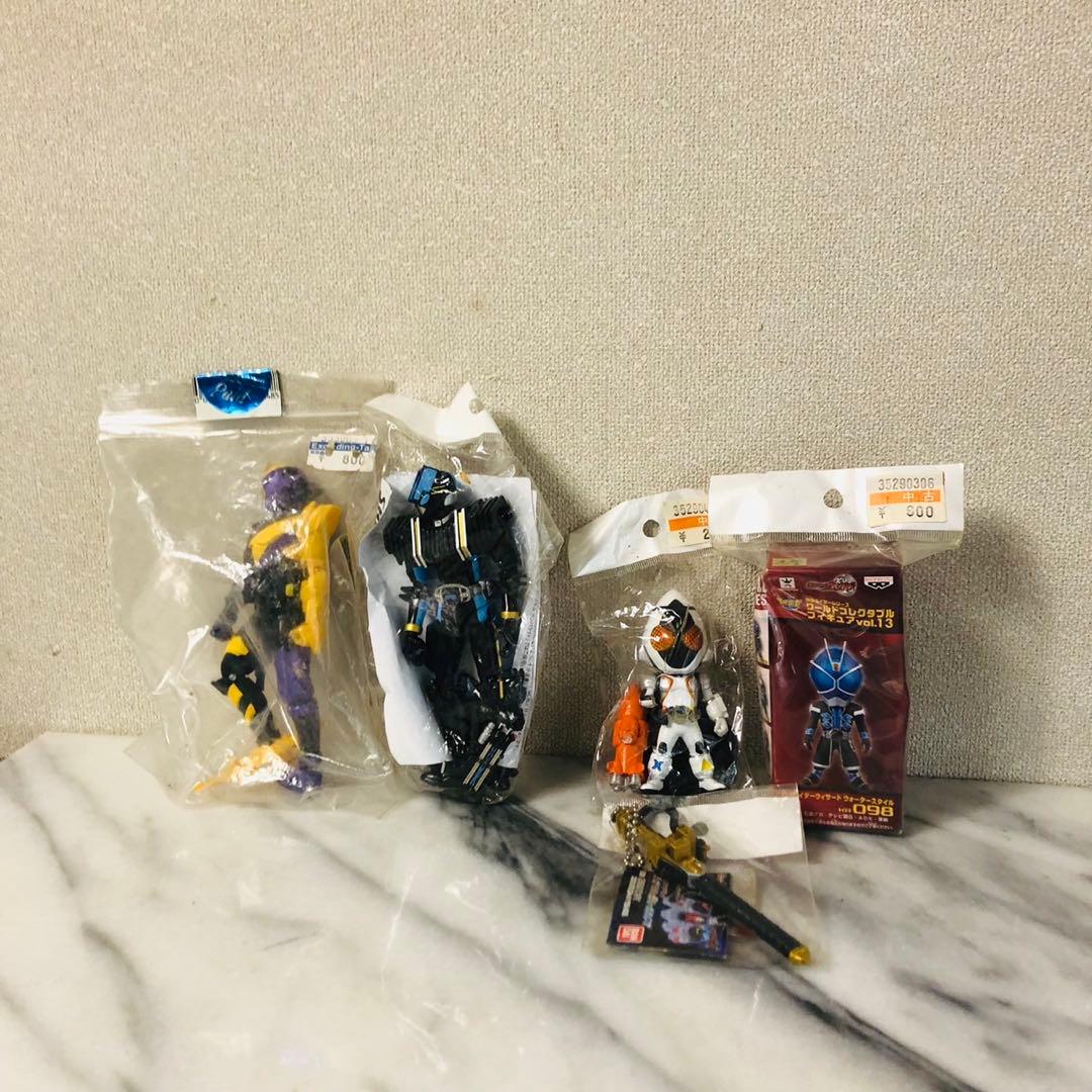 J84コレクション品✨仮面ライダー ワールドコレクタブルフィギュア フィギュア