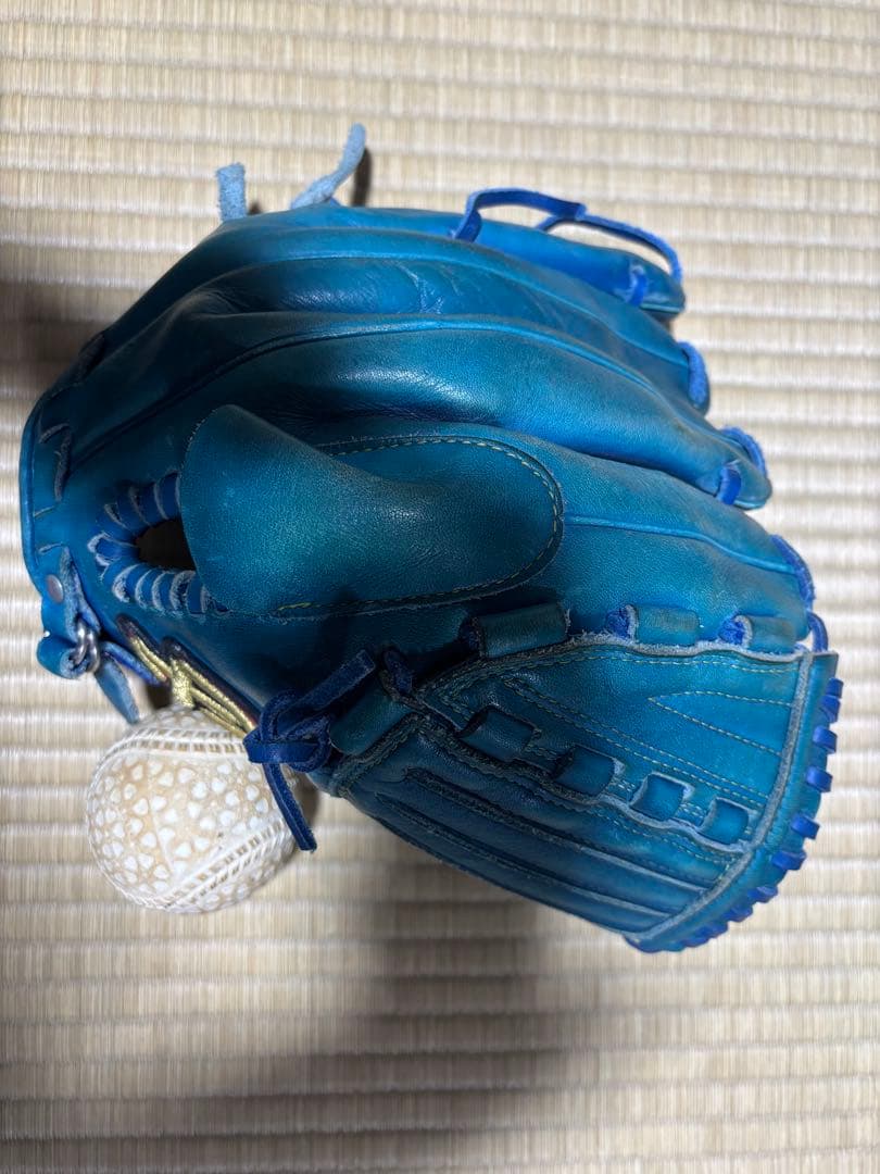 野球　ピッチャー用グローブ