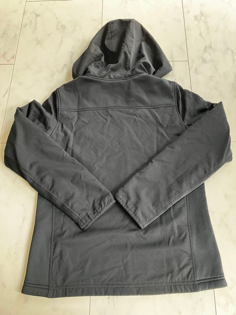 ★美品★UNDER ARMOURレディース　セットアップ　コールドギア　M L