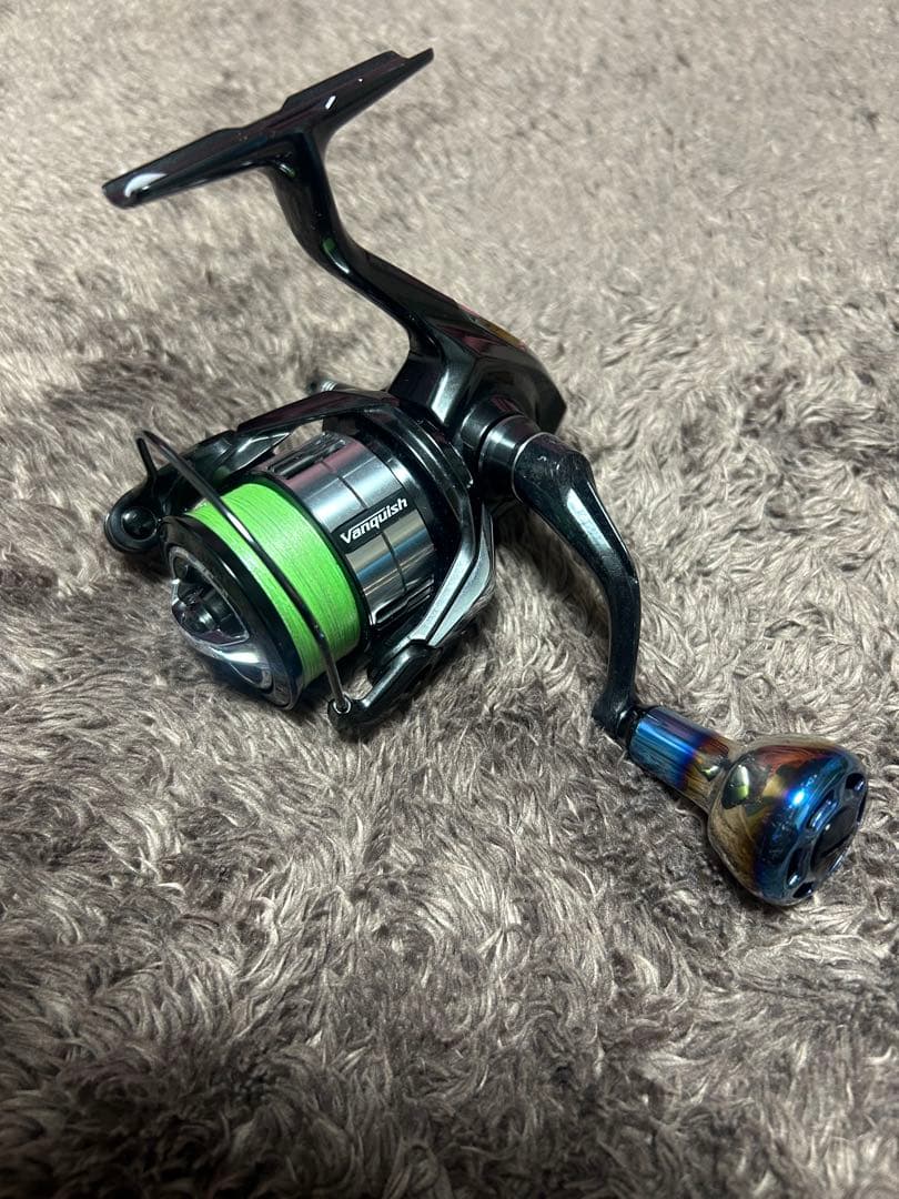 シマノ　23ヴァンキッシュ C2500S リール 箱付き