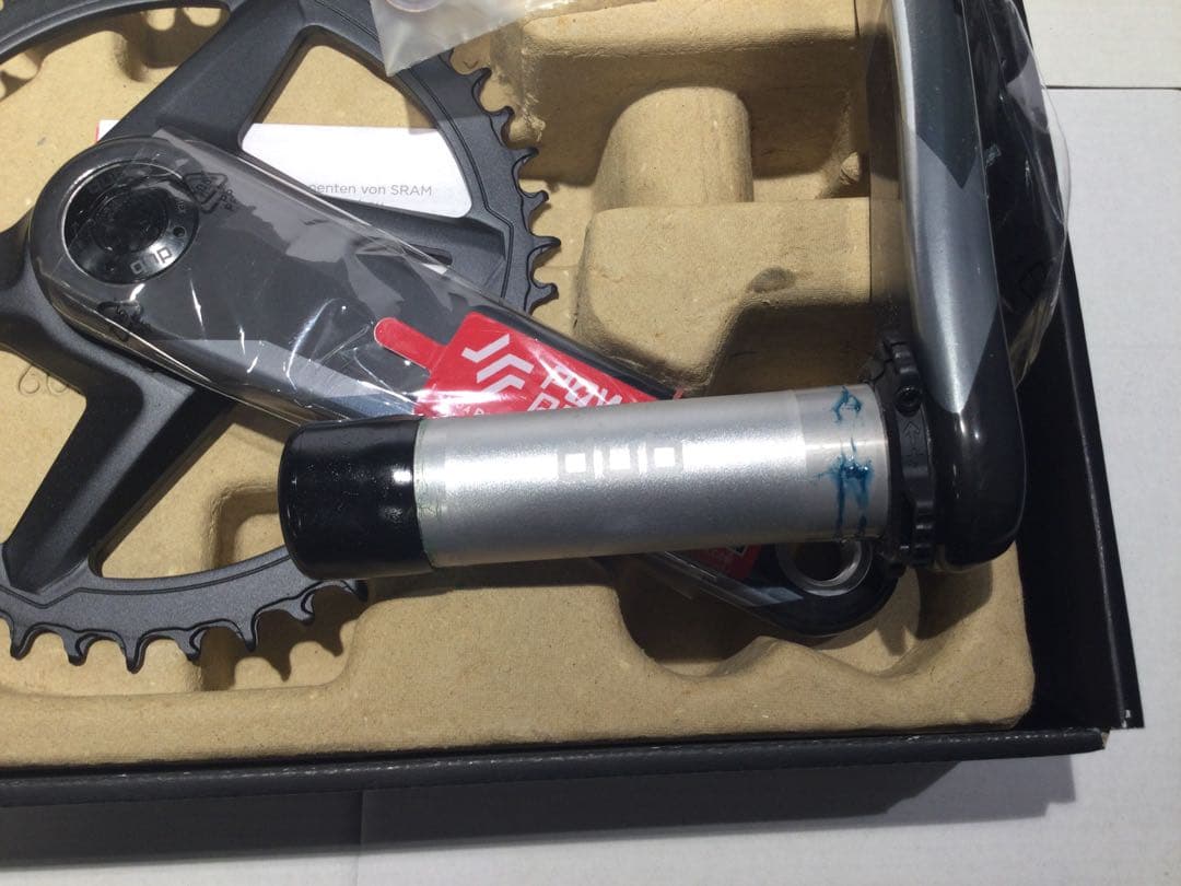 SRAM RED AXSクランクセット 167.5mm 46t フロントシングル