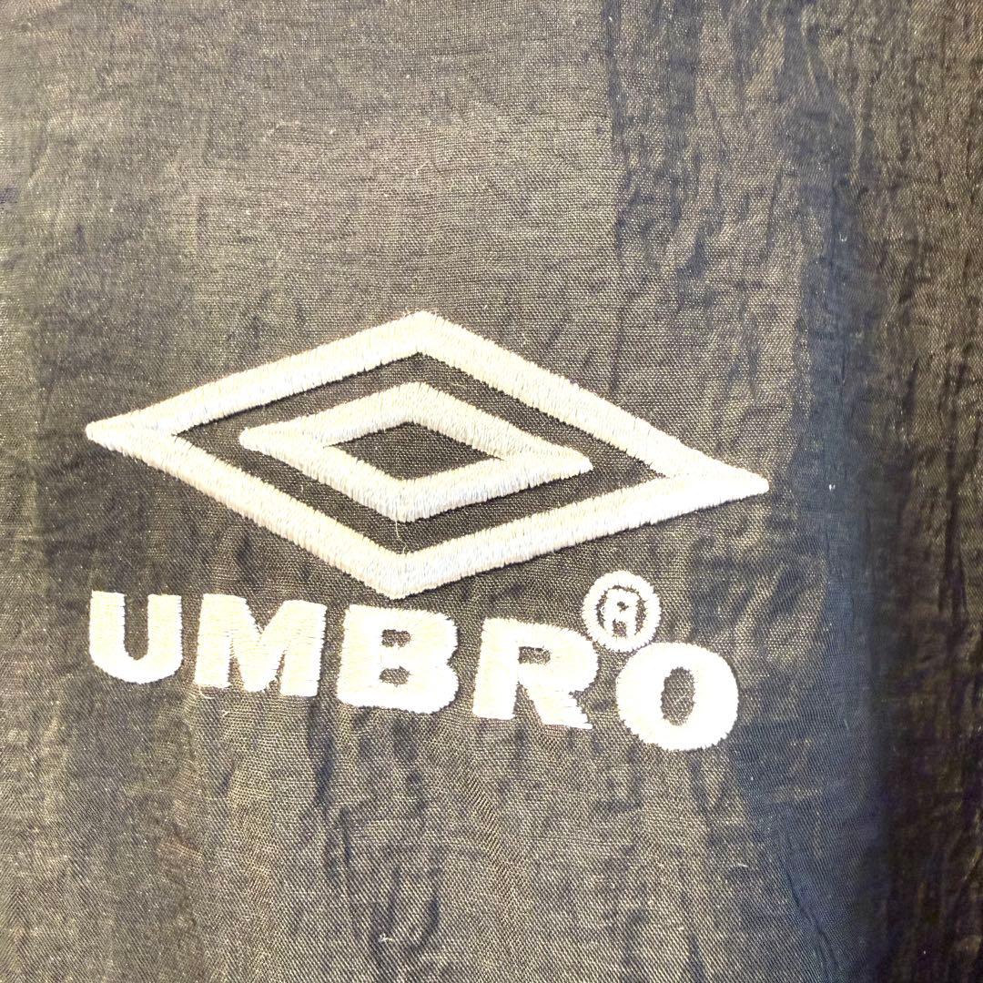 UMBRO ハーフジップ ウィンドブレーカー ブラック！限定美品！